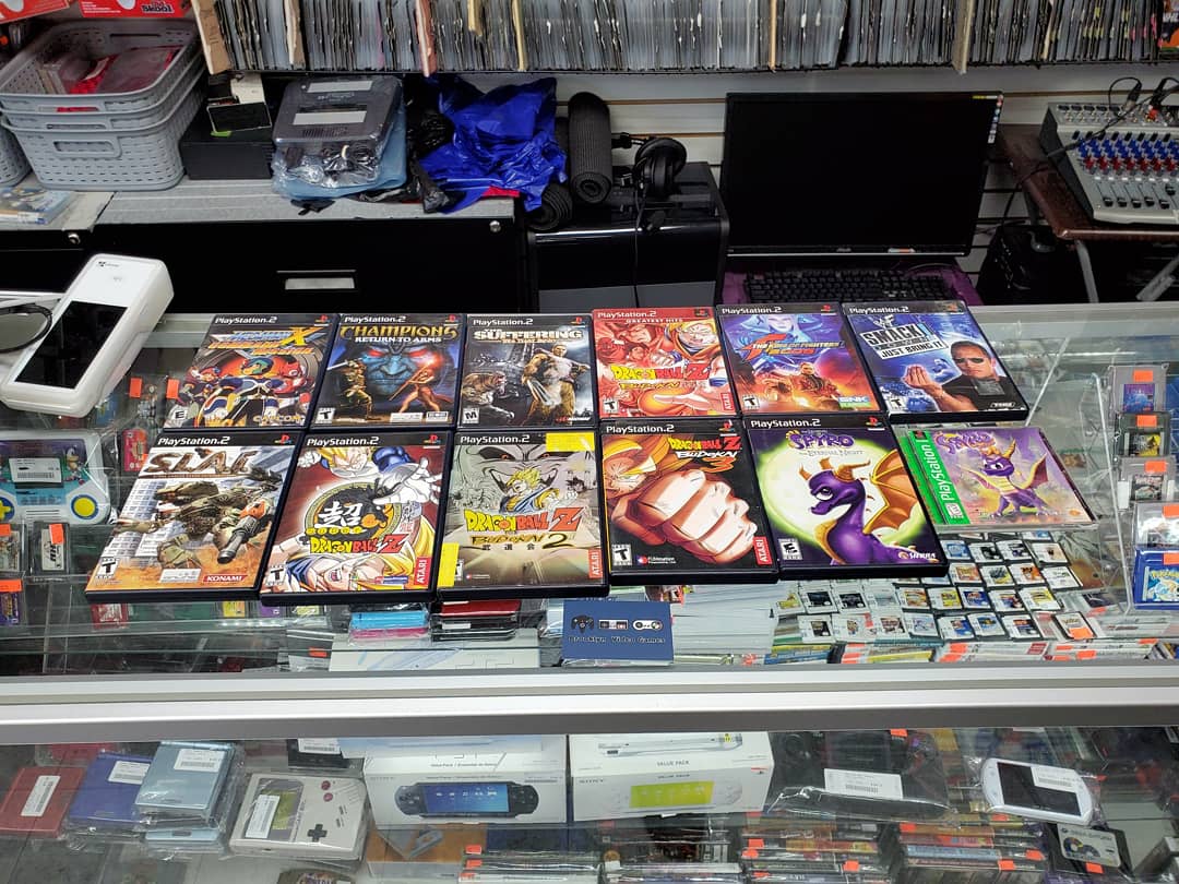 bklynvideogames's tweet image. Small early morning trade-in #playstation2 #dragonballzbudokai #budokai2 #budokai3 #megamanxcommandmission #spyro #retroshop #brooklynvideogames