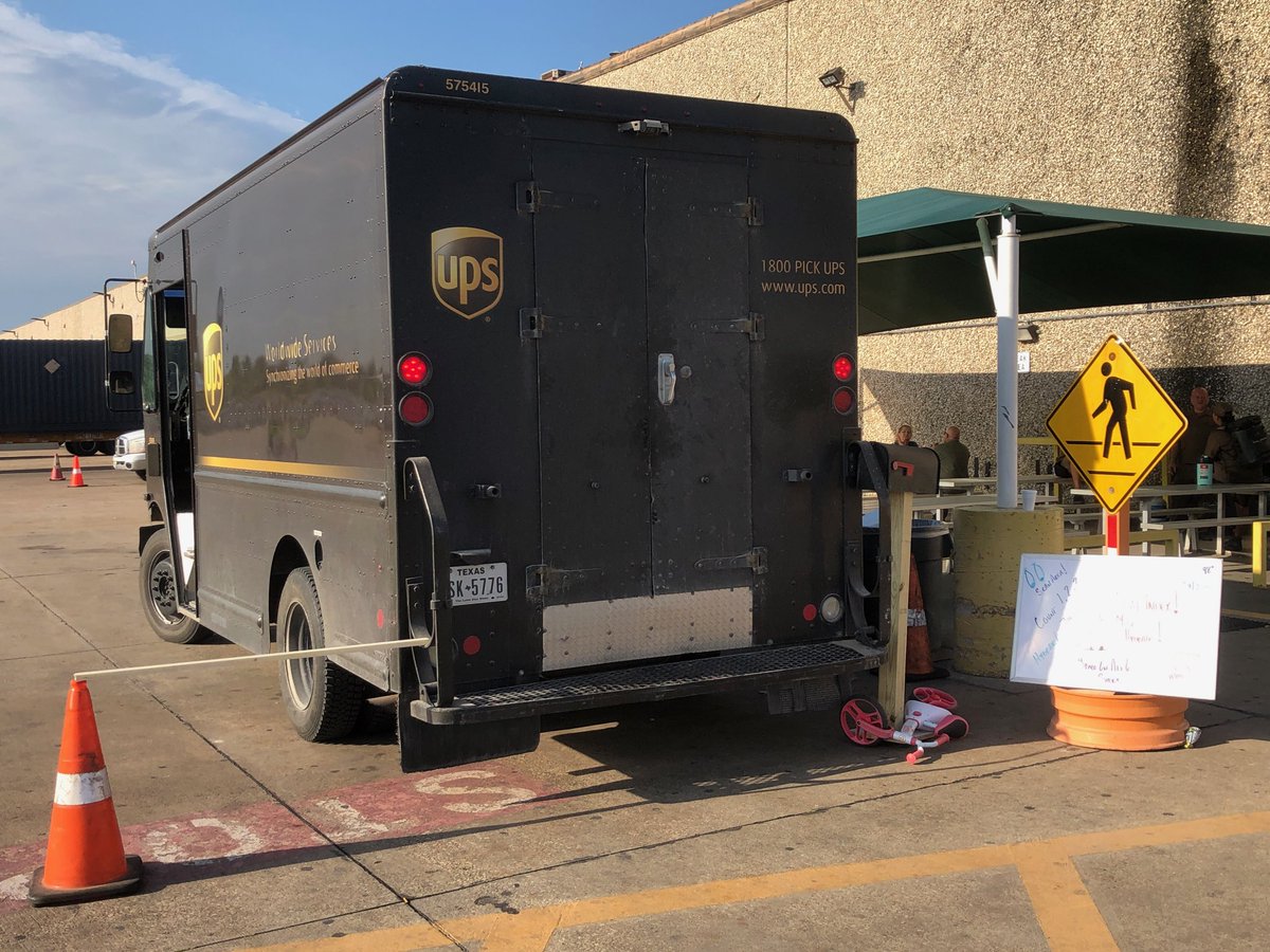 Headed towards World Class Safety!! The Crew in Benbrook making the difference #BBGreat #Awareness <a href="/NilesShawna/">Health and Safety FTW Niles</a> <a href="/FtwUps/">UPS FTW Division</a> <a href="/RedRiverUPSers/">Red River UPSers</a> <a href="/ChspFtw/">Benbrook FtW Package CHSP Committee</a> <a href="/SergioC35892785/">Sergio Castro</a>