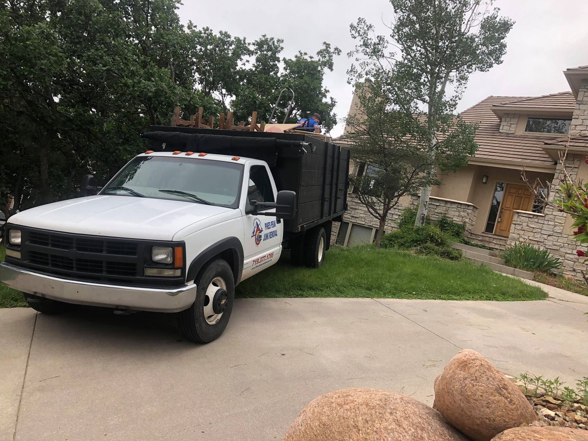 pikespeakjunk's tweet photo. @JunkPeak
#junkremoval #trashremoval #treebranchesremoval #garagecleanup #housecleanup #hottubremoval #deckremoval #cleaout #demolition #matressremoval #appliancesremova #furnituremoval #shedsremoval #carpetremoval #pools #tvremoval
Serving #Realtors #Investors #propertymanagers https://t.co/K679QKUtPb