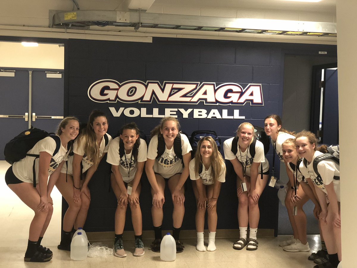 BrewerTawnya's tweet photo. Gonzaga vball camp day 1 ✅ https://t.co/hWNuYRj6MB
