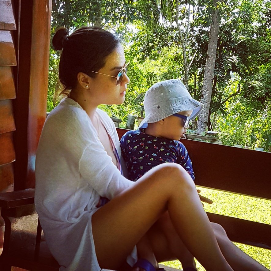 XRadaza's tweet photo. Me and my favorite son.❤
#Momlife #SingleMomdiaries #SingleParentLife #MomAndSon https://t.co/NpwQUPiK2D