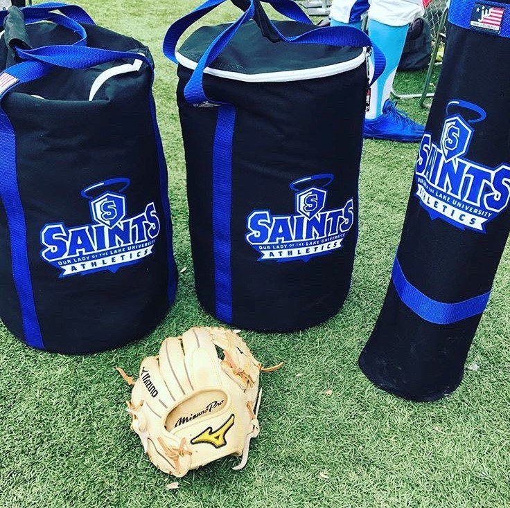 J-Dub bags are now #USA #USAMADE right here in #California . Message me today to find out about Summer specials happening right now on player bags for your #baseball #softball or #football program
#collegebaseball #highschoolbaseball #youthbaseball #fastpitch #softball #football