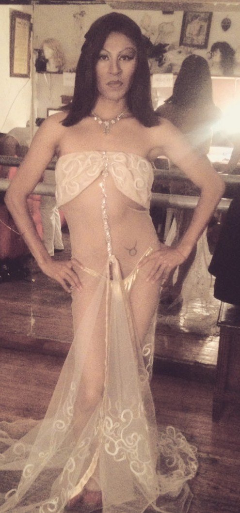 CatavinaM's tweet photo. En desnuda y acuerpada...@CatavinaM #drag #DragonQuestXIS #Queens https://t.co/j1OcOLomJD