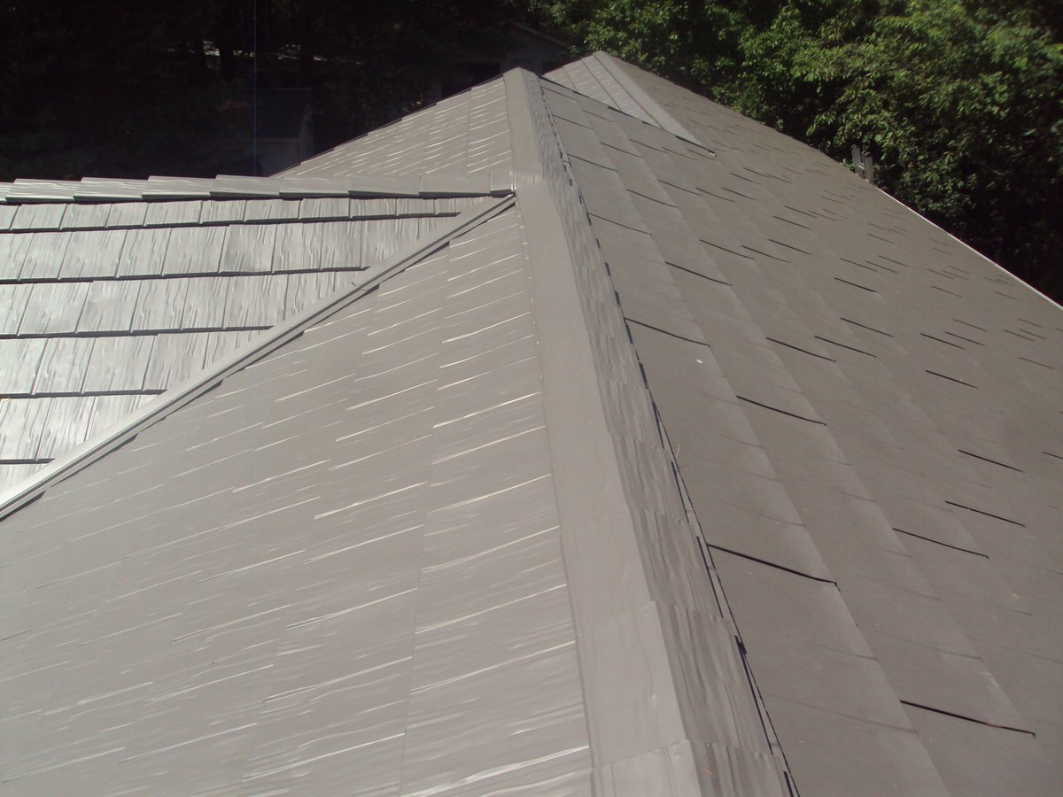 ArmadilloBuild2's tweet photo. Armadillo Roof Armour gives you the peace of mind with a metal roof that lasts a lifetime. https://t.co/Fi9P9y6qwe
#RoofersWorld #roof#roofingcontractor #ReRoofing#residentialroofing#commercialroofing #steelroofing#steel #metalroof #landscape#exterior #outdoor #home#roofforlife https://t.co/UCNO9Xr8tr