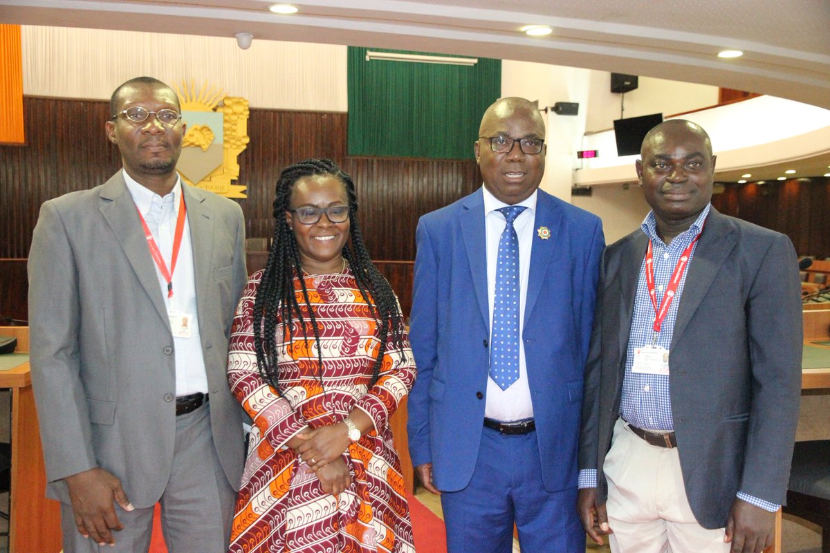 SaveCote's tweet photo. #Migration des enfants et jeunes entre la Côte d'Ivoire, le Burkina Faso et le Mali : Save the Children Côte d'Ivoire a présenté à l'Assemblée nationale les résultats du projet Rabat Process sur lMigration des enfants et jeunes. https://t.co/yAd0q02gC0