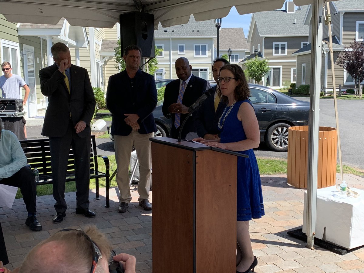 DAB455's tweet image. Pleased to join @MassGovernor, @MassHousing, @MA_DHCD, @CHAPAdotorg, @VoteRussell, @Vote4gonzalez and partners to celebrate a commitment of $86M to support new workforce housing opportunities-including $60M to create 500 homes for 1st time buyers! #cdcswork + eager to help build!