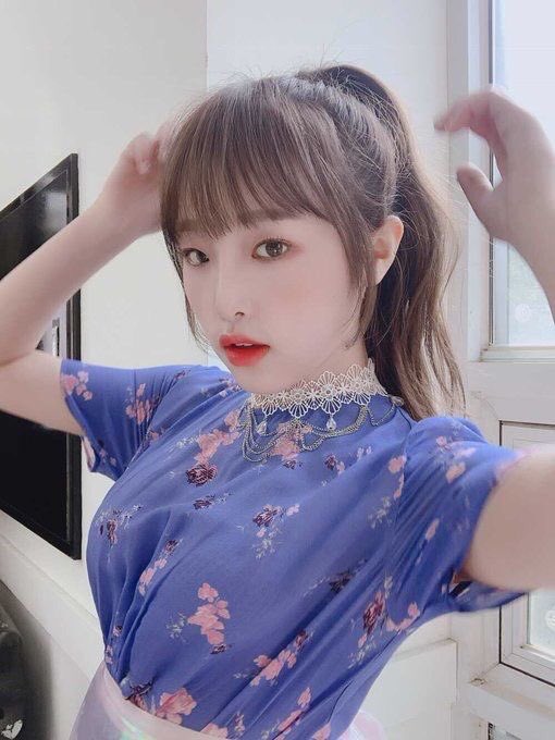 :¨·.·¨: `.. ➸ 365 days with girl groups*࿐˚       ↳ iz*one┇yena             ꒰5/365꒱