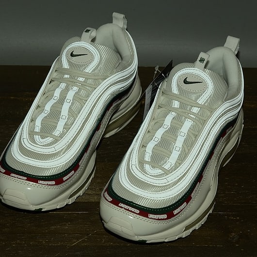 nike air max 97 brilha no escuro
