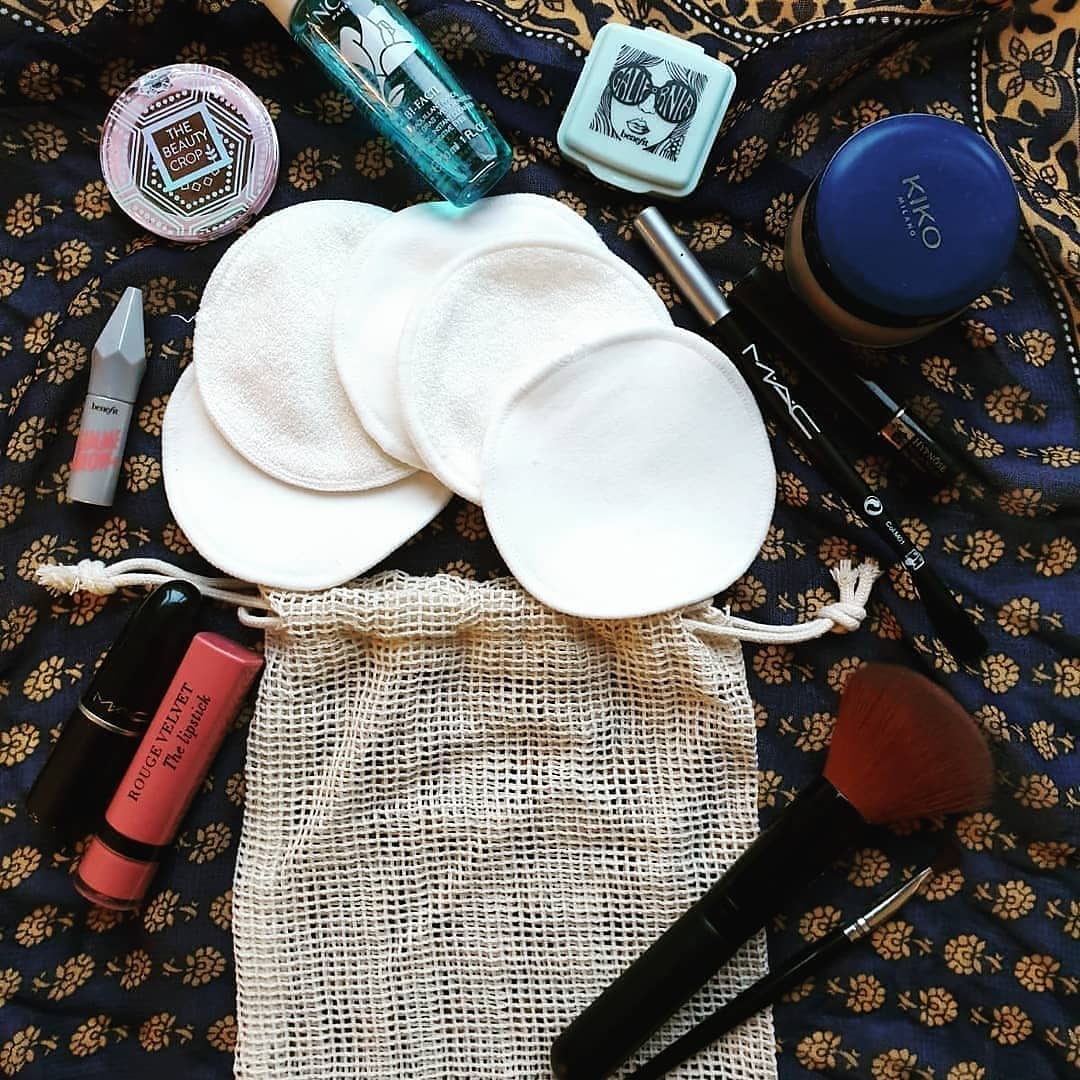 EcoWear3's tweet photo. If you're looking for a sustainable life hack try out our reusable makeup pads! ♻️💚Great for removing your makeup after a long day, or even your nail varnish! 💅💄 
Visit us here: https://t.co/9MEfduAhKJ
#keepingitgreen #makeup #EcoWear #sustainable #greenlife https://t.co/Pmy7hlaDgo