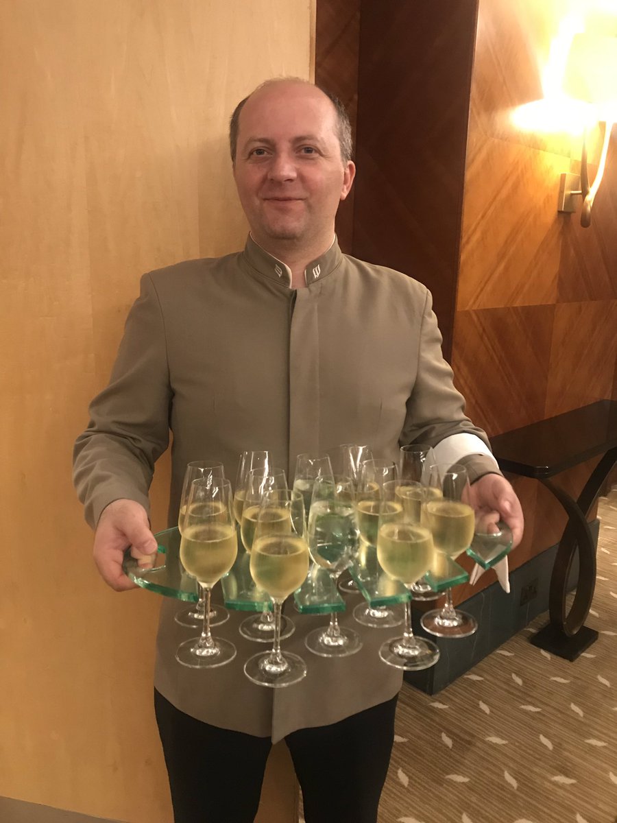 PeakHealthClub's tweet photo. We’re ready and waiting to welcome our members to The Peak summer soirée! https://t.co/nr4hHCRkLm