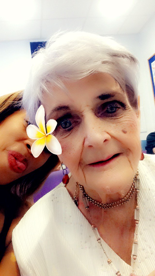 GoEActivities's tweet photo. With the help of our fortnightly Monday technology class Anne has discovered snapchat. The fine art of the perfect selfie #SelfieQueen at #GracewellofEdgbaston @SteventonZoe @GracewellHealth @JazzVirkTweets @asajuk https://t.co/mLCOisrFbY