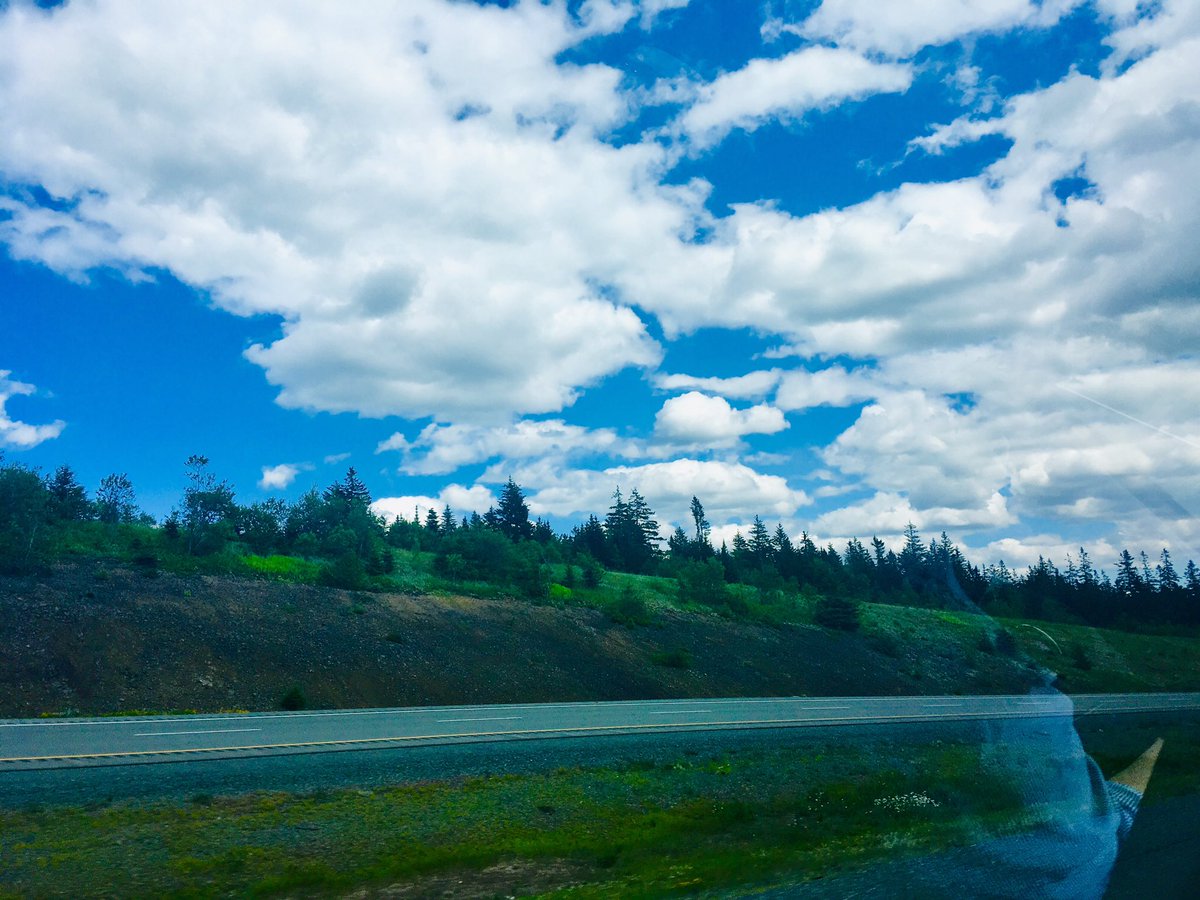vediaz's tweet photo. On the road, with the DPM Research team @DPMResearch https://t.co/fbvcmgNPuf