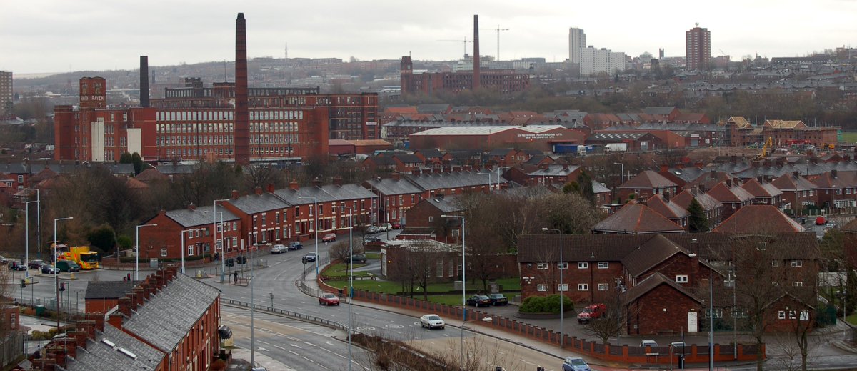 fabio_vanorio's tweet photo. New Aerials of Oldham. #aerials #oldham #saddleworth https://t.co/sLG5FnqArL