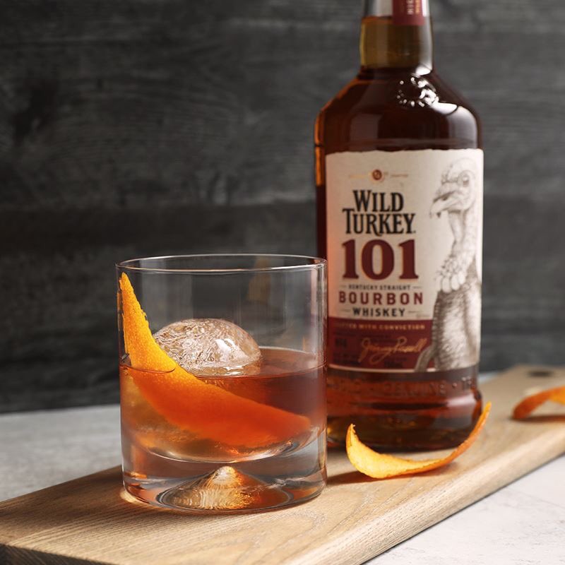It may be called Old Fashioned, but this classic cocktail of bourbon and bitters is never out of style.

2 parts Wild Turkey® 101
1/4 parts simple syrup
2 dashes Angostura bitters
.
.
.
.
#RealBourbonNoApologies #bourbon #wildturkey