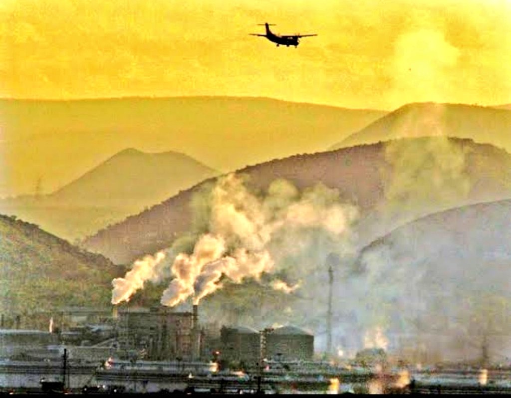 bolisetti_satya's tweet photo. It's time for
* People to revolt against air pollution
* Irresponsible polluters, public or private sector to go behind the bars
* Irresponsible PCB Officials to go to Jail
* Punish ineffective politicians
#StopPollutingAir
#SaveLifeOnEarth
#SaveWater
#JSPForNewAgePolitics https://t.co/9I6ZfggrPZ