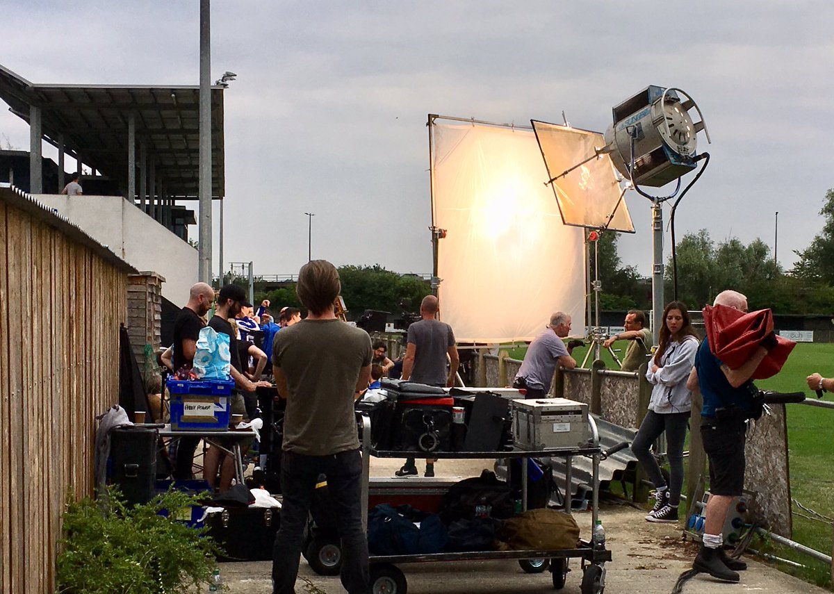 DavidZachary_'s tweet photo. Lovely day on set today filming for a hilarious tv campaign #tele #actorandfooty #onthestands #thisactinglark #loveit https://t.co/md2oYg7FEf
