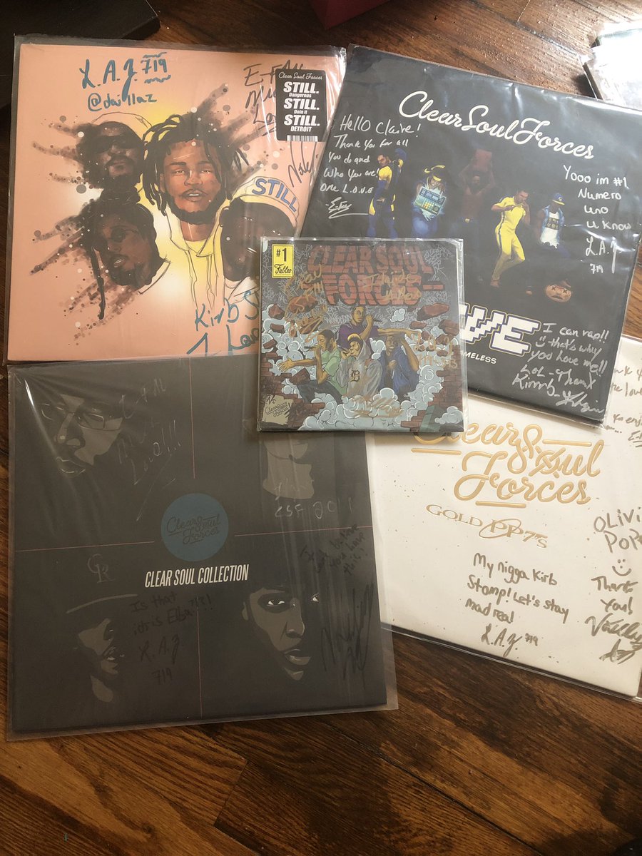 kphresh's tweet photo. Only missing one @clearsoulforces vinyl!!!! Some one any one help complete this collection!!! Who’s selling a copy of Detroit revolutions??? Hit the inbox #helpme #clearsoulforces #revo #vinyl #icollect #raps #1missing https://t.co/x6YBJ73Hc5