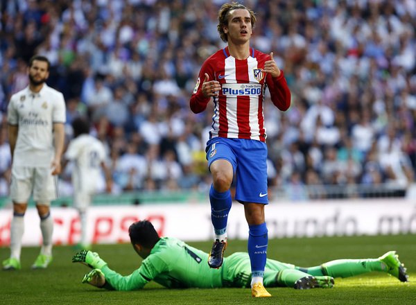 FantasyFCB's tweet photo. Tengo muchas ganas de ver a Griezmann celebrando goles así en el Bernabeu con la camiseta del Barça. https://t.co/H8f0HVSSoe