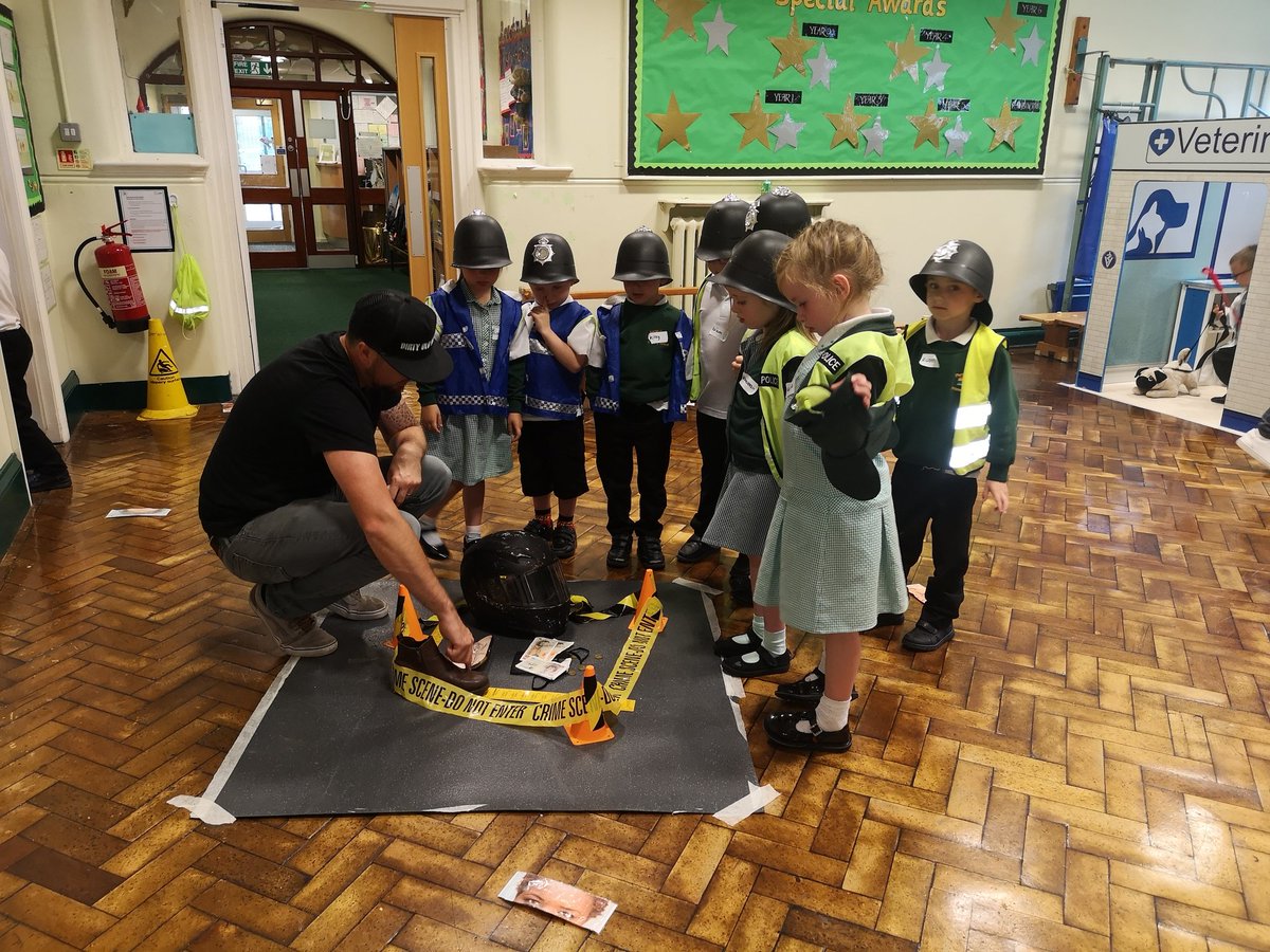 MrsFEYFS's tweet photo. CSI was in full flow today at Parish. Reception were on the hunt for a thief! Using the clues we found Bad Granny, the most unlikely suspect! @parishschool1 @merseysidepolice @clevercogsMCR https://t.co/xvgSWurvYx