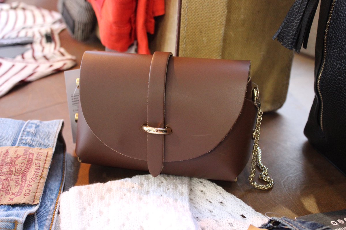 Las Maletas Perdidas on Twitter: "Espectaculares bolsos @torrelavega @RealZaragoza @CreadoresACME @realracingclub @AthleticClub / Twitter