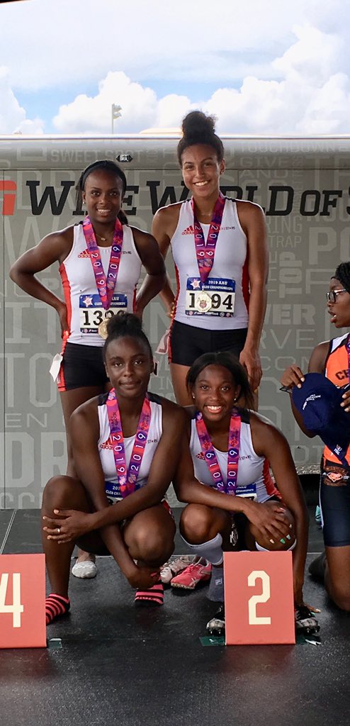 MikeyaWashingt1's tweet photo. AAU National Club Championships 2nd place finish in the Sprint Medley Relay. Our girls first time to run that race and they did AWESOME โค๏ธ๐ช๐ฝ 2-200 meters 1-400 meter and 1-800 meter #aautrackandfield #aaunationals2019 #eristars #AllAmerican @ ESPN Wide World of Sports https://t.co/9HxPUEXrGK