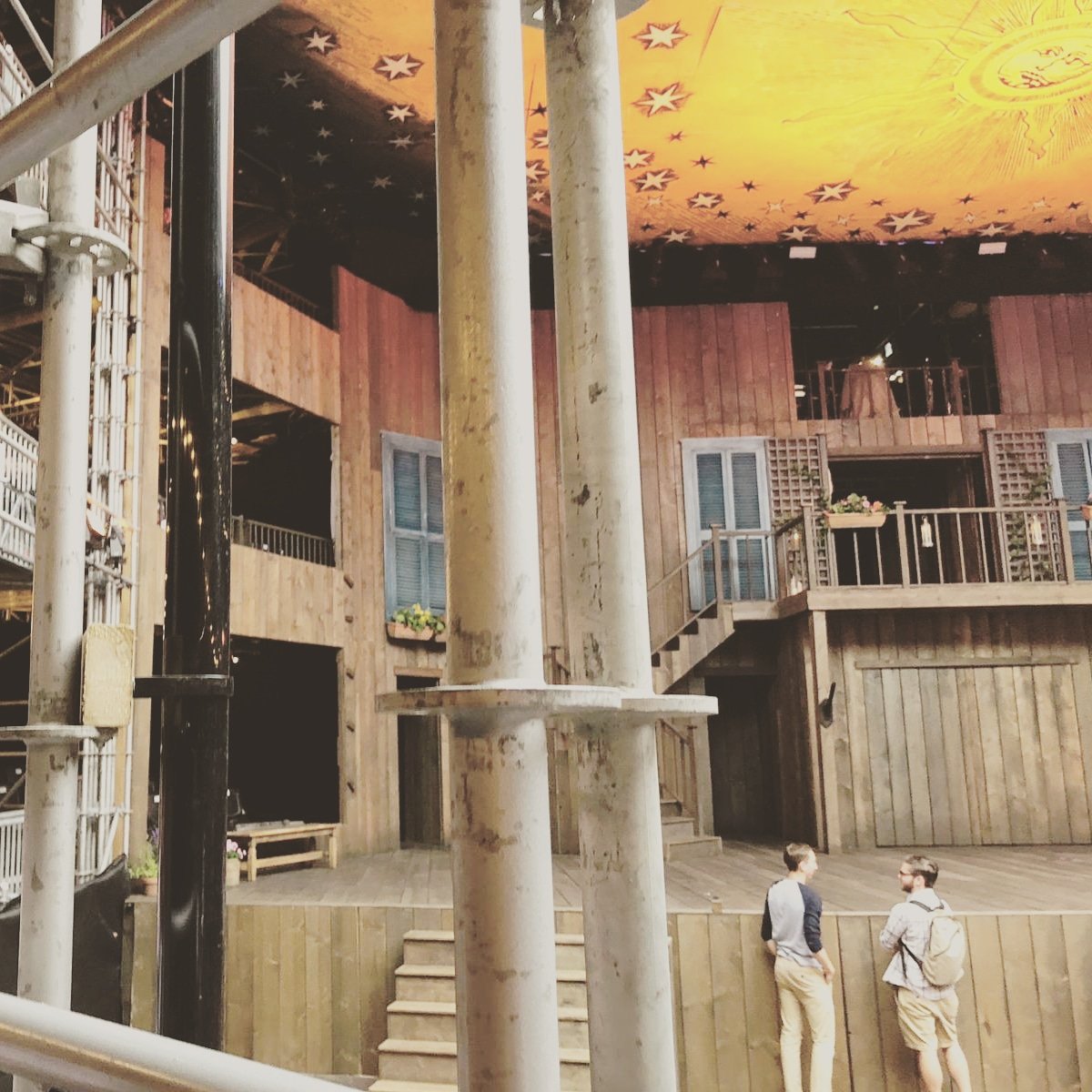 CTC_Productions's tweet photo. Thanks @BlenheimPalace for providing us with tickets for our young people to see the Rose Theatre's Romeo and Juliet this evening. Stunning production! https://t.co/KNpCn1wzuK