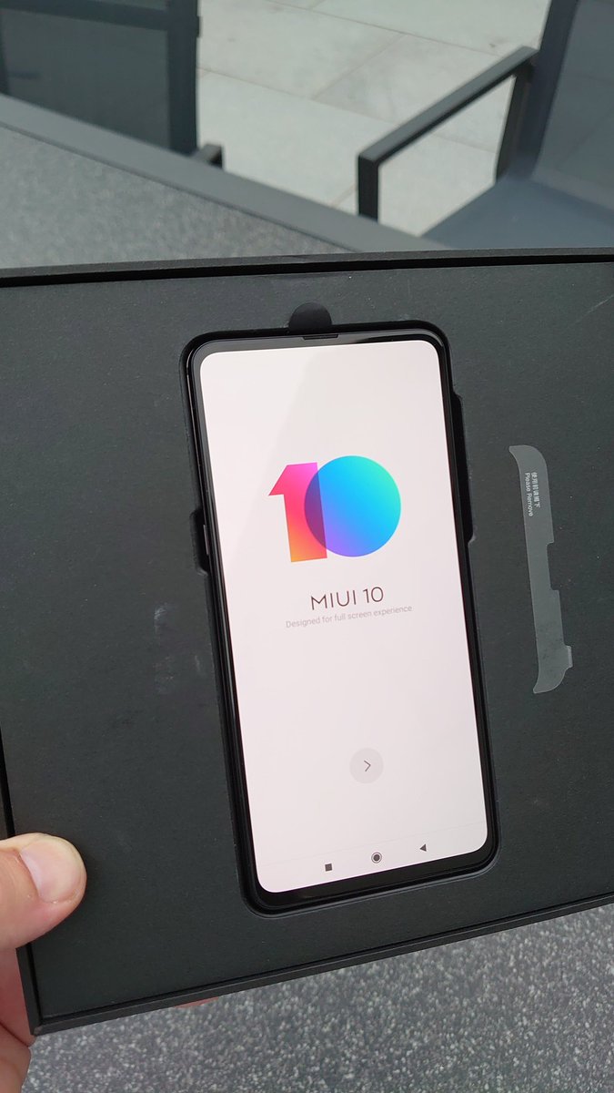 benwood's tweet photo. Putting the @VodafoneUK #5G network through its paces with the @Xiaomi Mi Mix 3 5G (which uses @Qualcomm) and have smashed my previous UK record with a speed of 940Mbps! That will take some beating!! #5GFastEU https://t.co/tM7ghMnN29