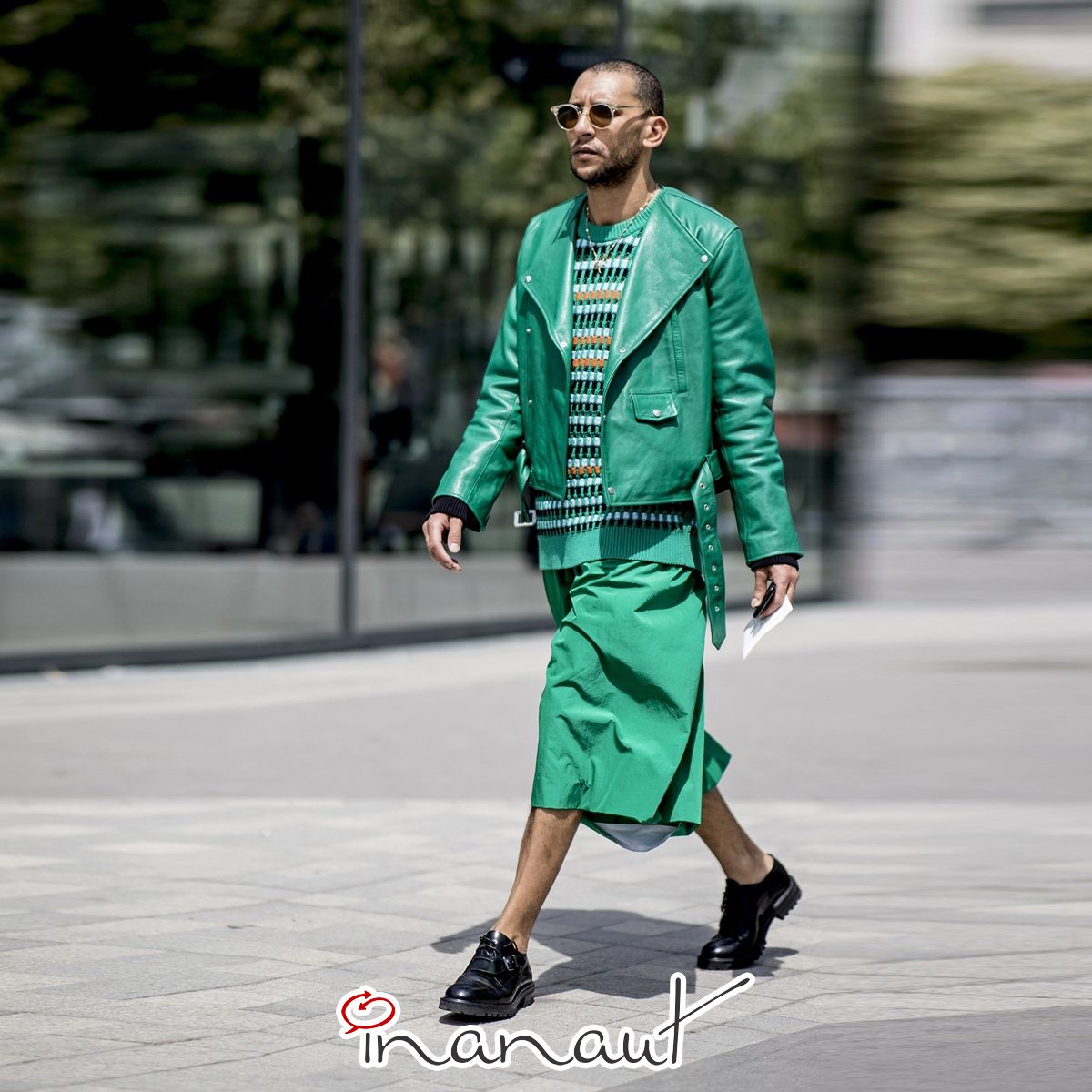 inanaut's tweet photo. Se rompe el último tabú: las faldas también son masculinas.
#Trendy #Tendencia #Moda #ModaHombre #LoveIsLove https://t.co/wonLvApf21