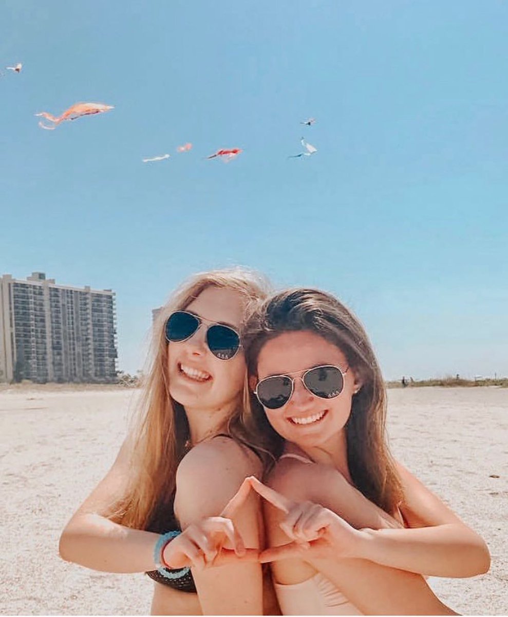 UNLGreek's tweet photo. Nothing like a Tuesday filled with our best pals and throwing what we know!  📷: @TriDeltaUNL @NebraskaADPi #UNLGreek https://t.co/aOTOoa3yEJ