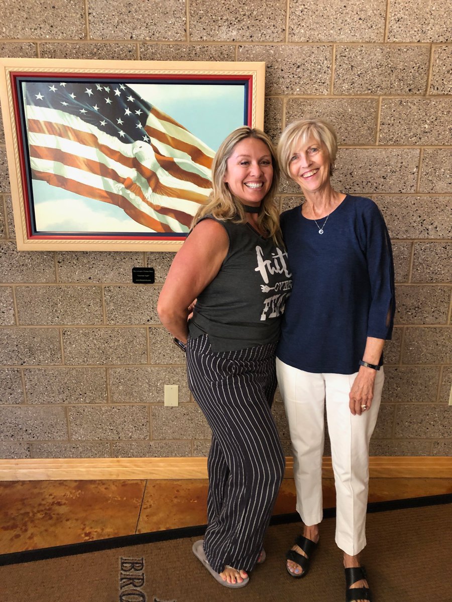 CIS_Nevada's tweet photo. We had such a blast this morning with our friends at #LotusBroadcasting as we gear up for our annual Back-To-School supply drive, Fill the Bus #FTB2019. Please help us go #AllInForKids & find out how you can get involved & support our mission. For details https://t.co/9VysWpTcbL https://t.co/kNUmssJUN5