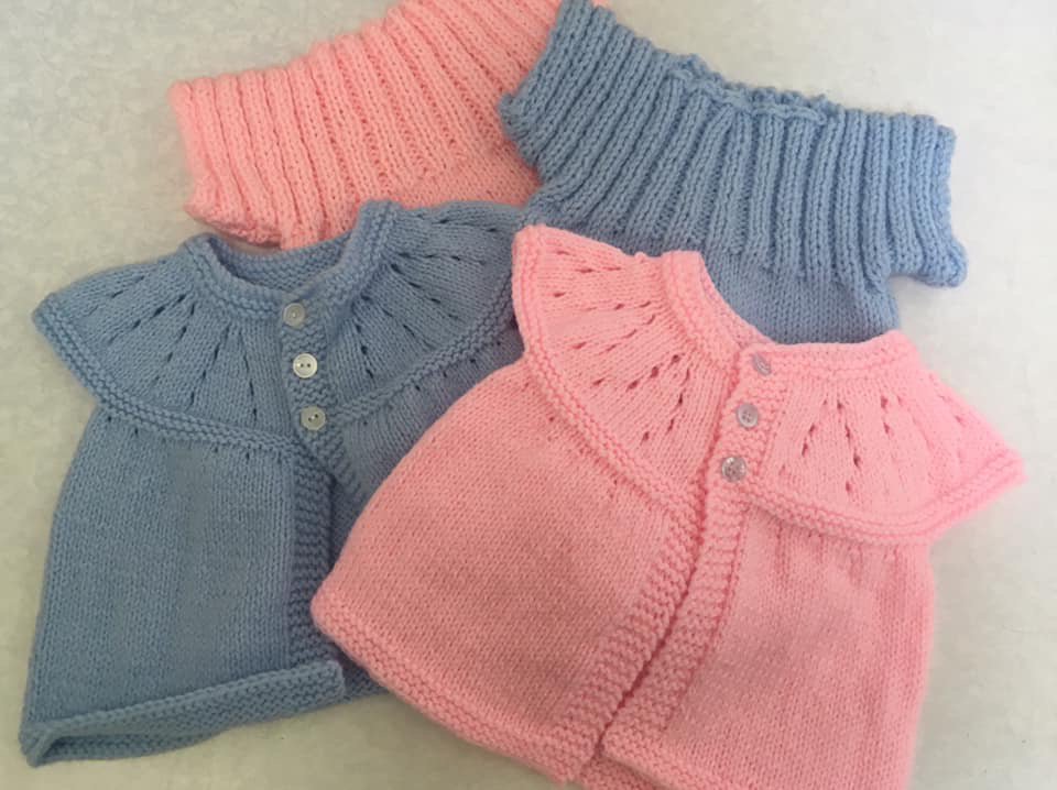Big thanks to the anonymous donor who sent us these gorgeous hand knitted gifts 💗 🧶 littlevillagehq.org/donate