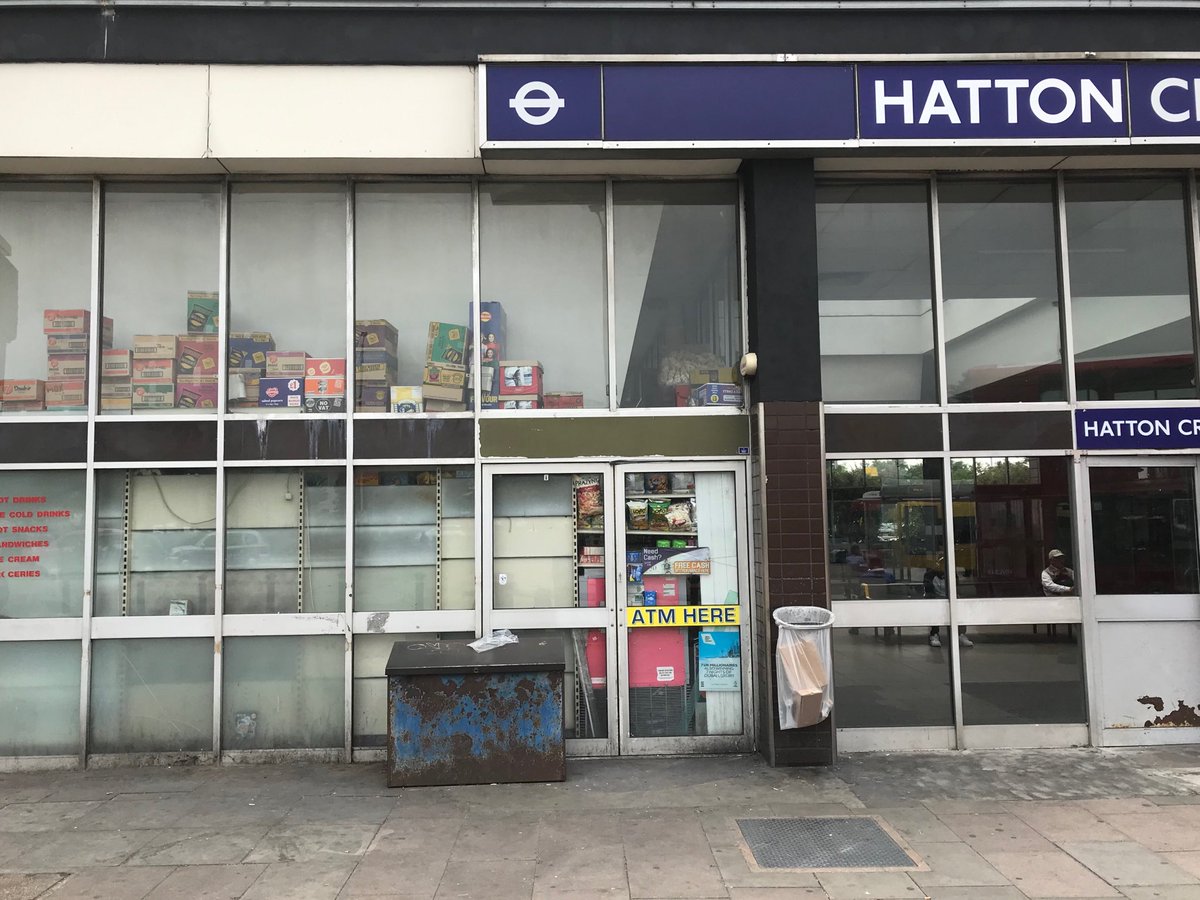 grahamjeffery's tweet photo. Somehow I don’t think the crisp box storage was part of the architect’s vision for #HattonCross station https://t.co/U1srHt3EaM
