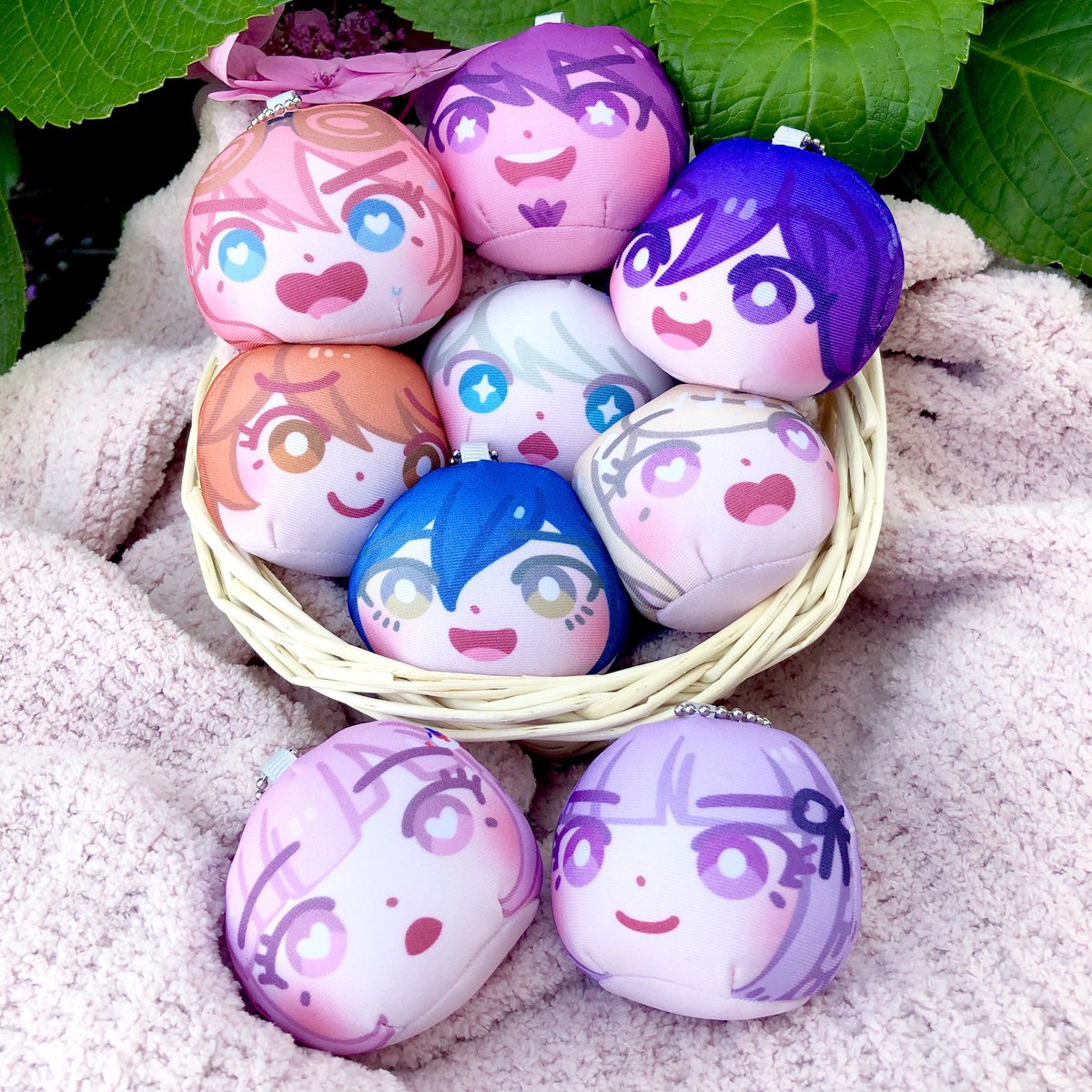 MerryMint's tweet photo. 🌱ITS A DR MANJU GIVEAWAY!🌱
One randomly selected participant will win one manju I made (pictured)! International shipping 🆗💖 which do you pick?

🌱RULES🌱
-Must be following @MerryMint 
-Must be public account and have working address 
-💖 RT to enter!
-End 7/22/2019 12PM PST https://t.co/nwp5jwId6x