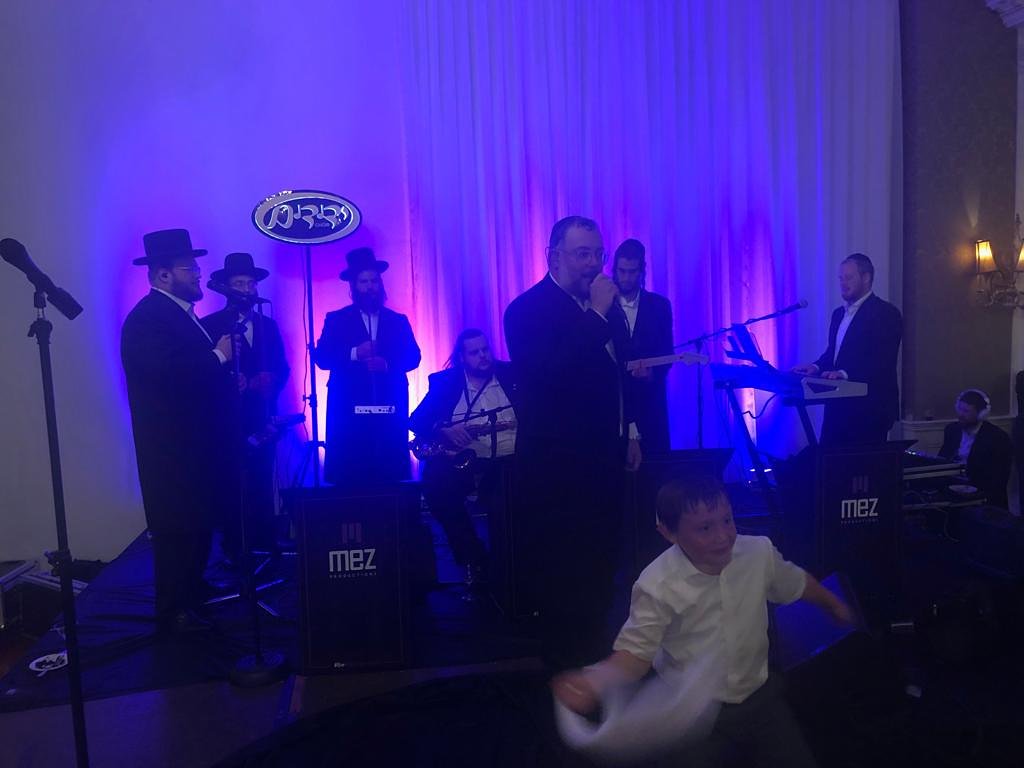 Yedidim Choir (@yedidimchoir) on Twitter photo Awesome wedding last night with <a href="/MezProductions/">Mez Productions</a> & <a href="/ShaulyWaldner/">Shauly Waldner</a> at <a href="/laketerracehall/">laketerarcehall</a>!🎤🎼🔊
.
.
.
#yedidim #yedidimchoir #awesomeperformance #awesome #wedding #music #energy #vocals #vocalist #choir #event #lakewood #laketerrace #weddingseason Awesome wedding last night with <a href="/MezProductions/">Mez Productions</a> & <a href="/ShaulyWaldner/">Shauly Waldner</a> at <a href="/laketerracehall/">laketerarcehall</a>!🎤🎼🔊
.
.
.
#yedidim #yedidimchoir #awesomeperformance #awesome #wedding #music #energy #vocals #vocalist #choir #event #lakewood #laketerrace #weddingseason
