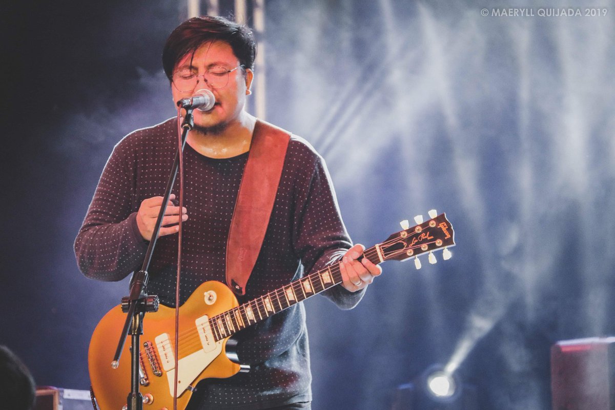 cinsunph's tweet photo. Happy Birthday to our front man, songwriter and ang bida sa mv ng Muli

(PS If you haven't watched it, here's the link: https://t.co/duSUMVuSaa)

May you have more healthier years to come, God Bless and Enjoy your day! 💛🎇

#CINzoned☀
📷 Maeryll Quijada https://t.co/B9sPzJ3w2o