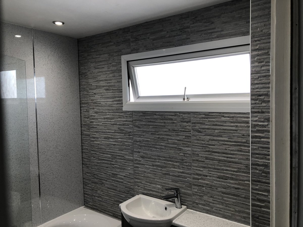 cts_bathrooms's tweet photo. Nice little bathroom complete by cts bathroom https://t.co/aeIl0dzXwc