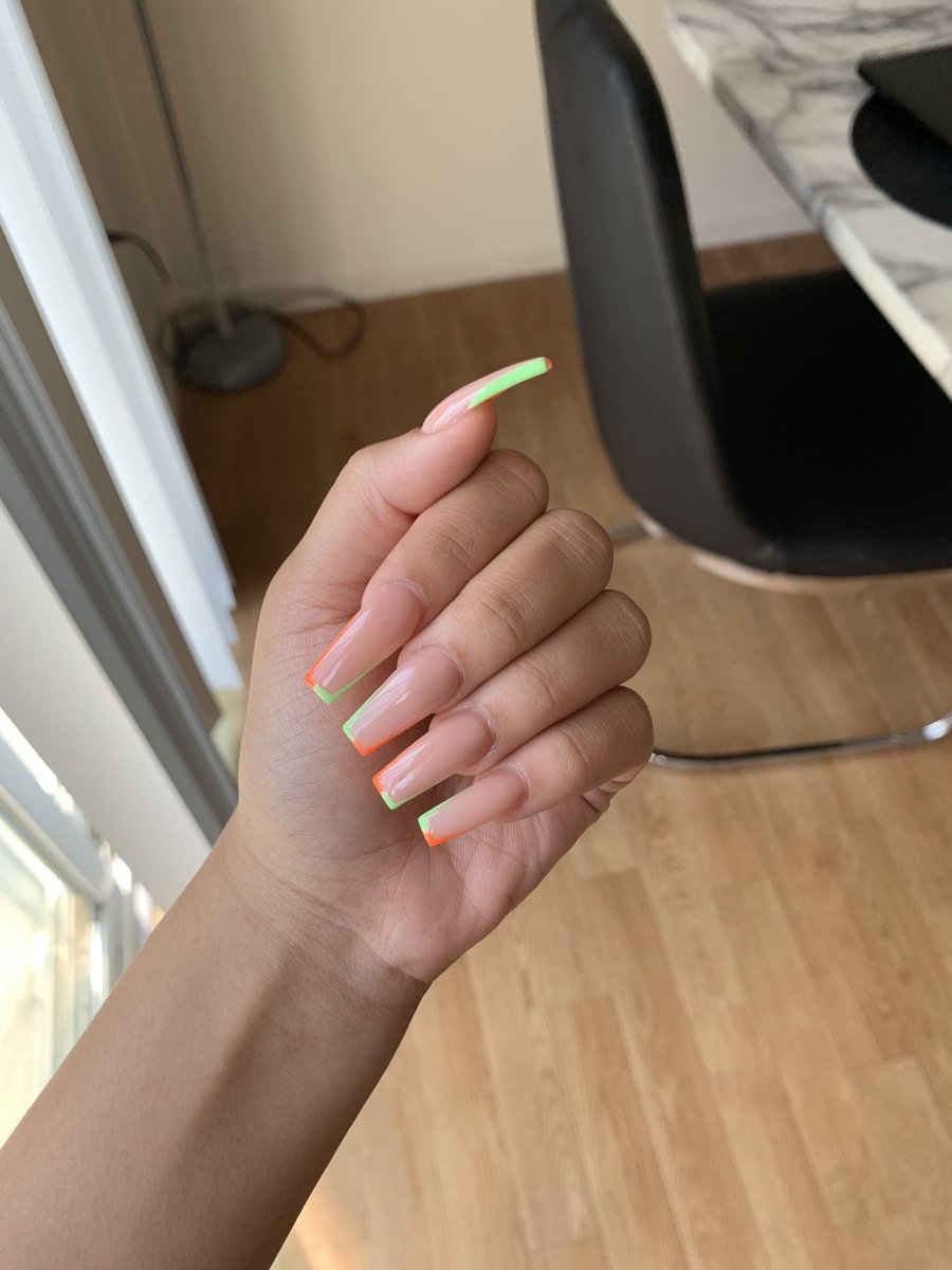 Aalyah__'s tweet photo. She got me right 🥵 @__aylinnnn__ https://t.co/rwp9GIpcI3