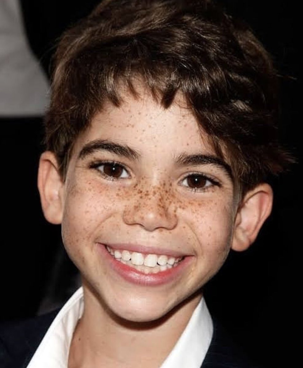 Angelstylesss's tweet image. still in complete shock.. I grew up watching this beautiful soul, &amp;amp; to find out someone who made me so happy growing up has been taken away just like that.. so young makes me feel sick to my stomach. I may not have known cam personally but even for me this is heart breaking...😰