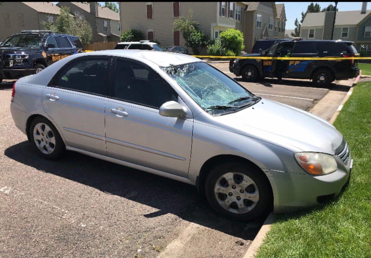 dcsheriff's tweet image. The DCSO is asking for the public's help in finding out who was driving this car on July 4th at about 6:25AM and hit and killed a bicyclist.   Please follow the link for more information.  @CrimeStoppersCO @SheriffSpurlock  dcsheriff.net/sheriffs-offic…