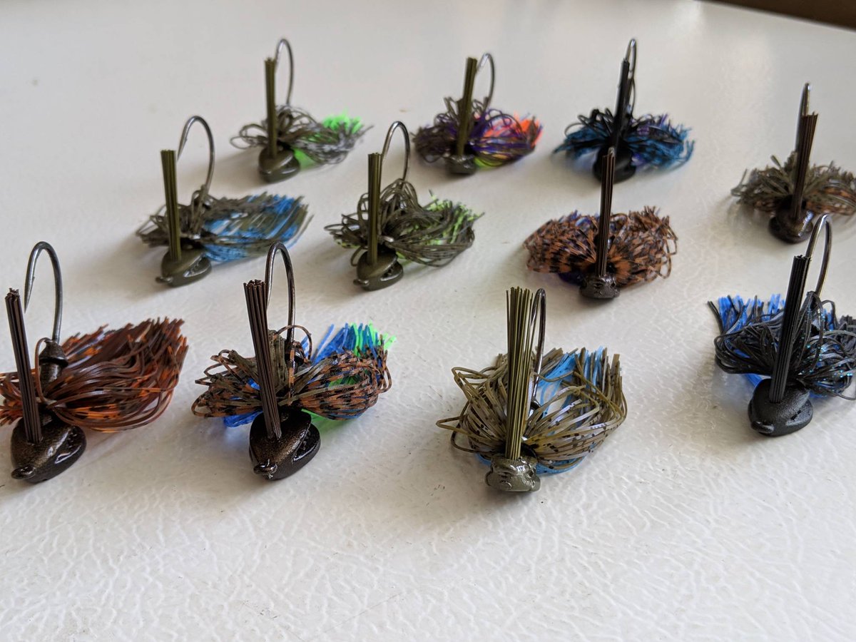 JaKKedBaits's tweet photo. An army of KraKKen!
🐟
🐟
🐟
🐟
🐟
#fishing #bassfishing #largemouthbass #smallmouthbass #fishinglife #fishin #bigbass #fishingdaily #fishinglifestyle #getjakked #jakkedbaits #majorleaguefishing #bassmaster #flwtour #fishinglifestyleb #fishingday #fishingaddict #fun #hot https://t.co/UcHJdV3ky7