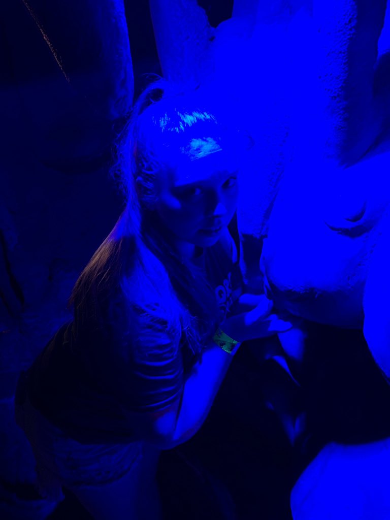 creativit_E_'s tweet photo. @rootedwithsoul Scorpio sun sign and royal blue https://t.co/2WlmoKUZ7N