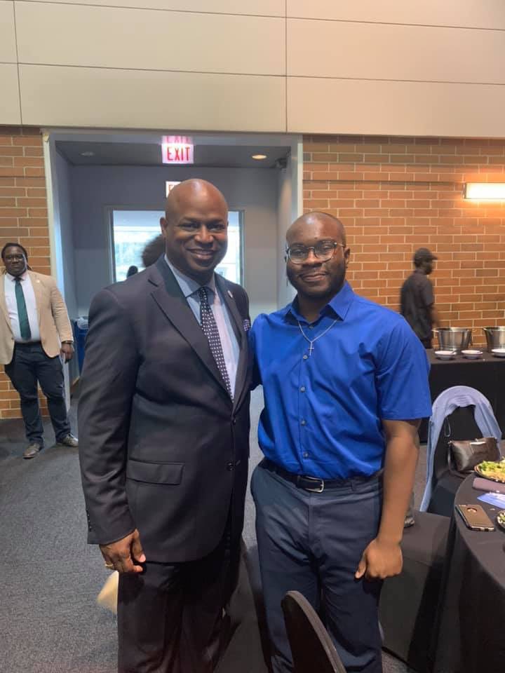 SpeakerWelchIL's tweet photo. Congratulations to all the students and parents who received the Illinois Legislative Black Caucus Scholarship Award tonight. Special thanks to Gov. J.B. Pritzker for attending and addressing the crowd. Great evening for Illinois! #HigherEducation #LiftUpIL #RebuildIL https://t.co/2G60Qan8U5