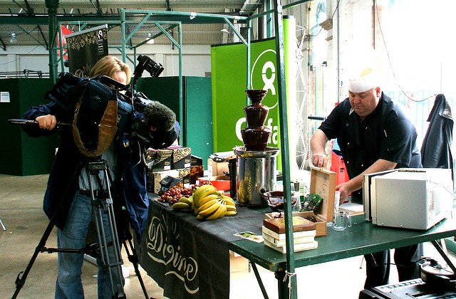 CaseyFilms's tweet image. styling food and fighting flies #filmmaking