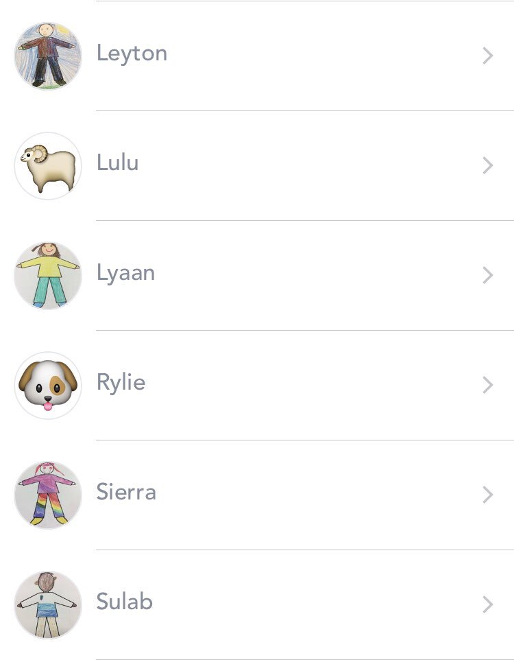 ReneeLWhite5's tweet photo. These new 1st graders rocked their 1st try at @Seesaw today! They did an awesome job learning how to take a picture of their self portrait for their new icons. ๐So cute & โค๏ธthe ownership behind it! #HawksSOAR https://t.co/yeM5rbYxZv