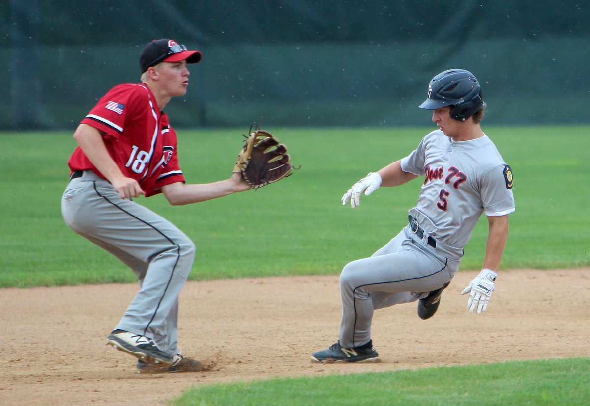 brandon_berg's tweet photo. With the Gopher Classic on tap this weekend, the Chippewa Falls Post 77 senior legion baseball team's offense is starting to pick it up. More on Post 77 coming out of Tuesday's rain-shortened contest with Eau Claire. 
STORY: https://t.co/vWcDJ8ClQu
PHOTOS: https://t.co/gnqRuietM0 https://t.co/m4U4XTZS4g