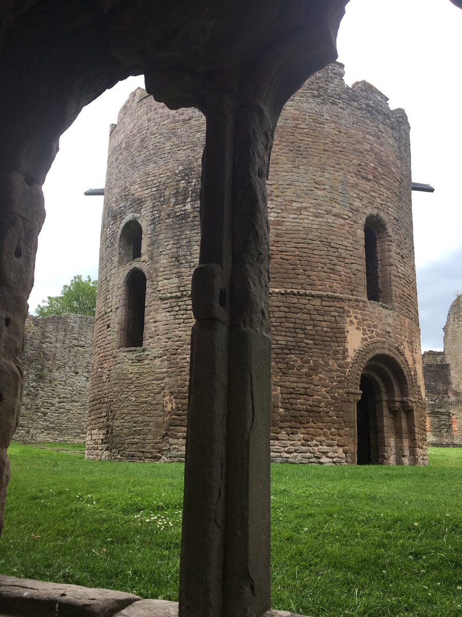 RC Brady tweet media