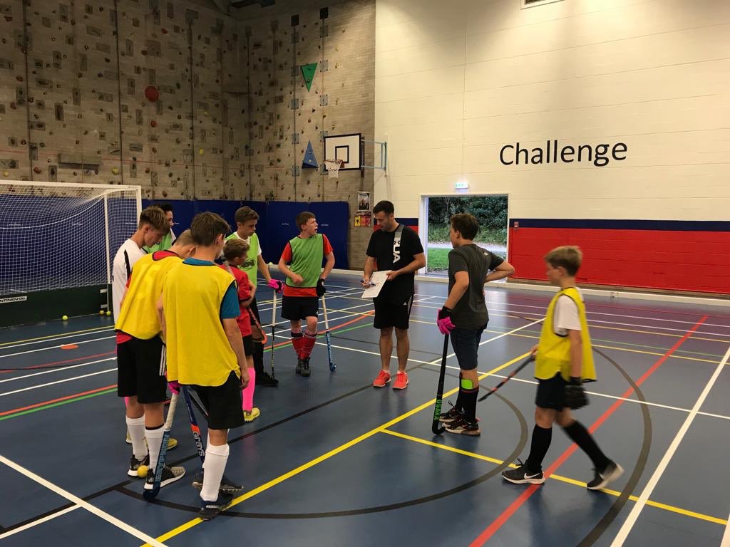 Another super night with the boys 👊! Some really talented players! Great to see them loving the game of indoor! #PSiHockey #GrowTheGame #LoveIndoor