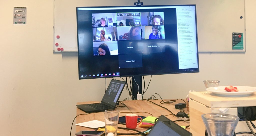 FlorAvelino's tweet photo. Co-designing a translocal arena to gather city-makers &amp; city-thinkers around approaches, drivers &amp; scenarios to tackle urban (in)justice &amp; (un)sustainability. Excited to host @arena_urban #UrbanA consortium at @DRIFTeur #sustainablejustcities. Check
https://t.co/8Aa5ExVow4! https://t.co/xN7ZCWsHhR