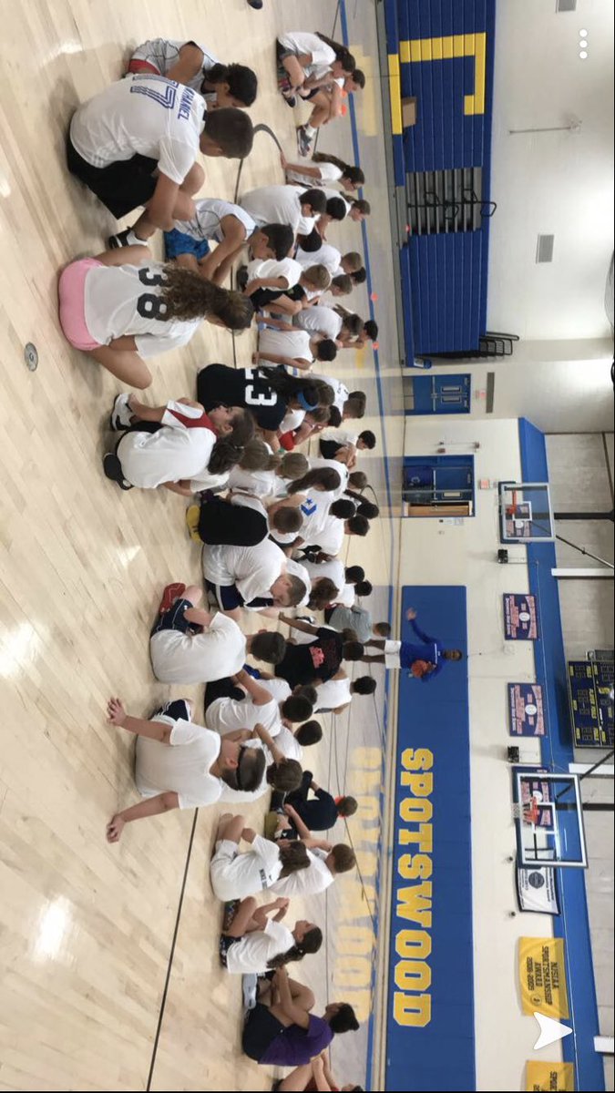 SpotswoodHoops's tweet photo. Day 2 was full of excitement! A lot of hard work is being put in by each camper! https://t.co/fnRzno3u8M