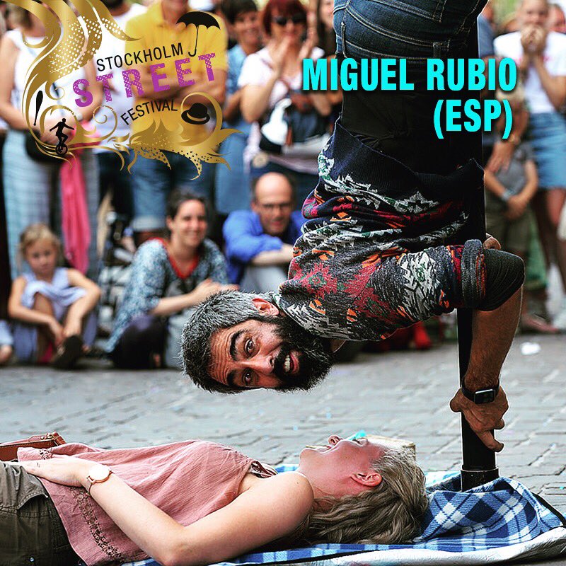 Stolt presenterar SSF on Tour:
• Miguel Rubio - Playground (ESP).
Miguel Rubio från Madrid, är skolad i cirkusen högre värld. I showen ”Playground” utför han pålakrobatik på 8 meters höjd. Med publikens hjälp stabiliserar han pålen och interagerar med publiken. @miguelrubio2030